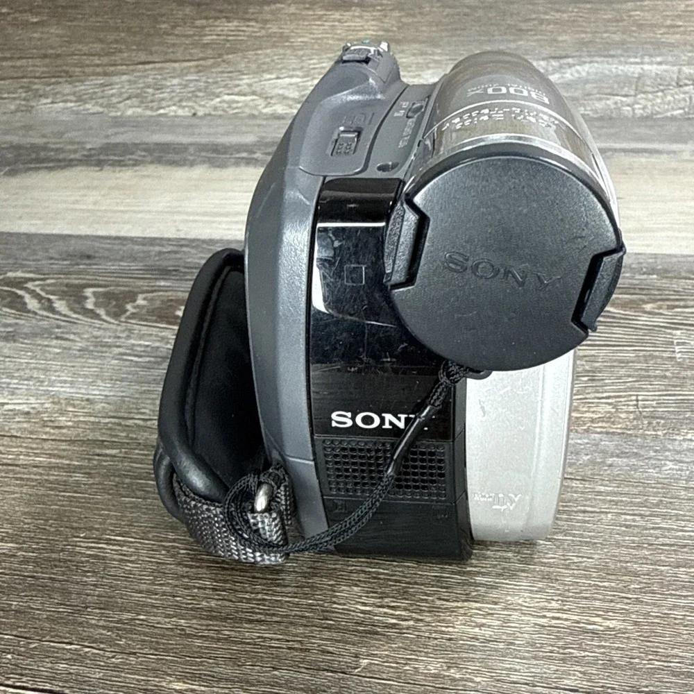 Sony Handycam DCR-HC26 Digital Video Camera Rec. 20X Zoom Untested No Battery
